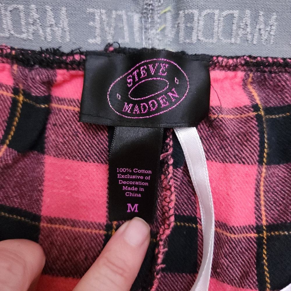 Steve Madden Red & Black Plaid Sleep Pants - Picture 4 of 4